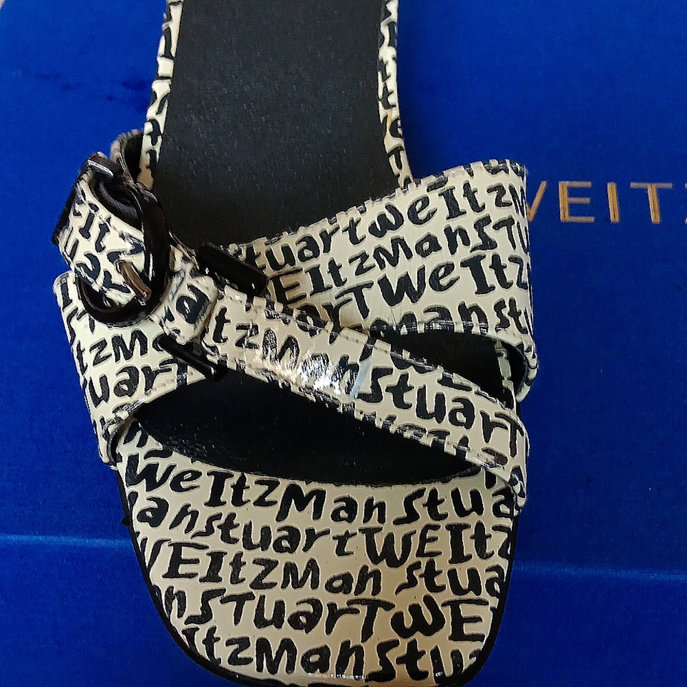 Stuart Weitzman Rare Sandal.51/2 B Preloved.